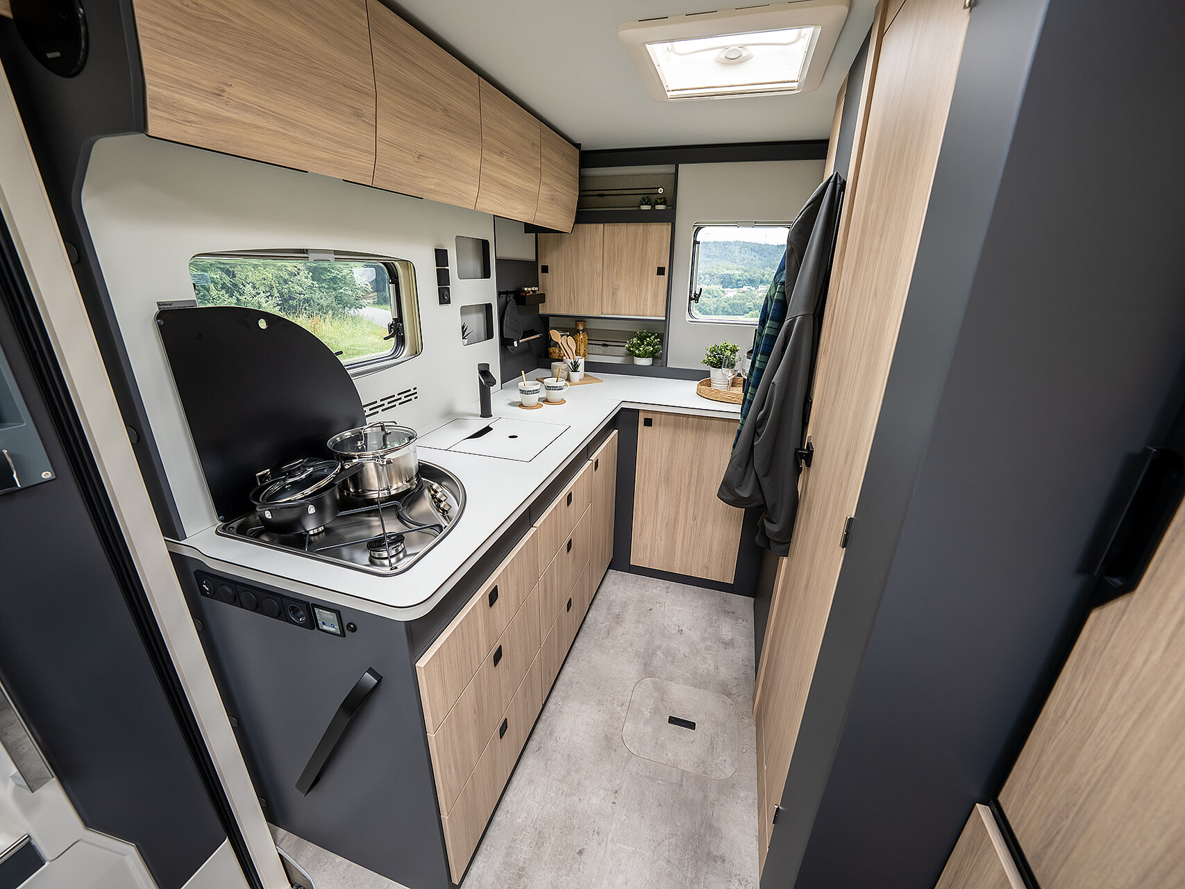FRANKIA NEO Liner 6.6 H FRANKIA NEO Liner 6.6 H