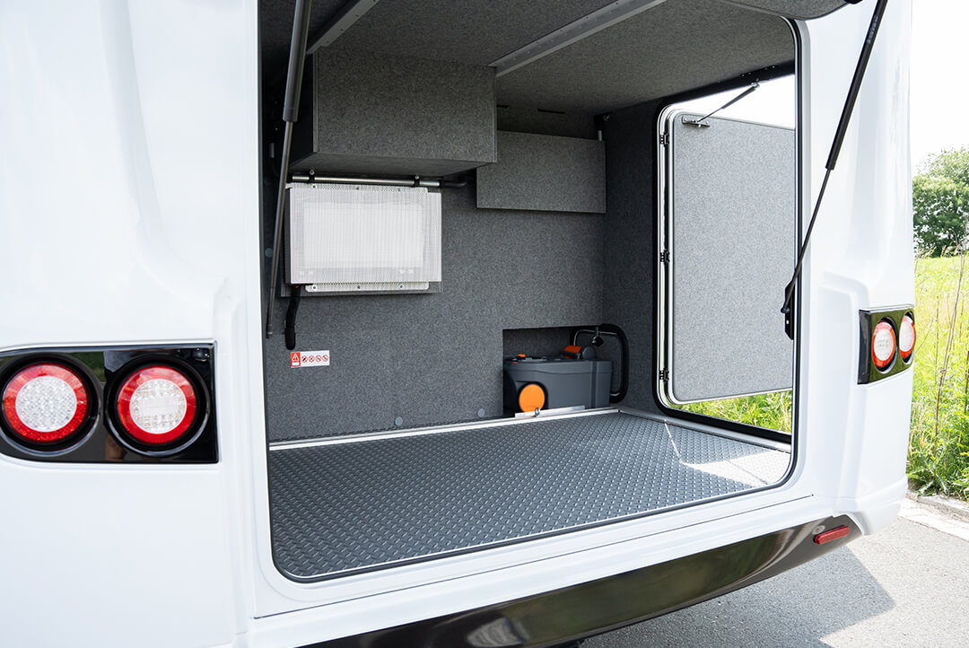 FRANKIA F-LINE Integriert – Heckgarage FRANKIA F-LINE Integriert – Heckgarage