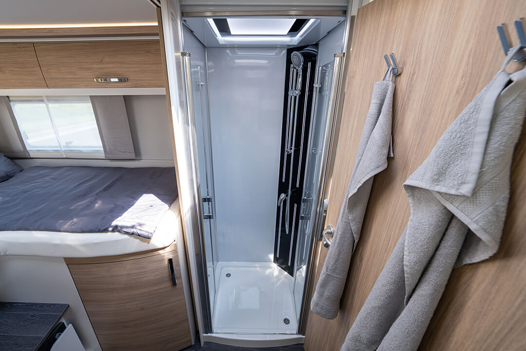 FRANKIA F-LINE Integriert – Raumbad FRANKIA F-LINE Integriert – Raumbad