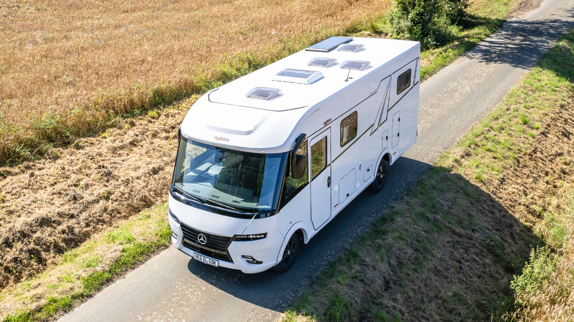 FRANKIA NEO MI 7 Blackline – Exterior view