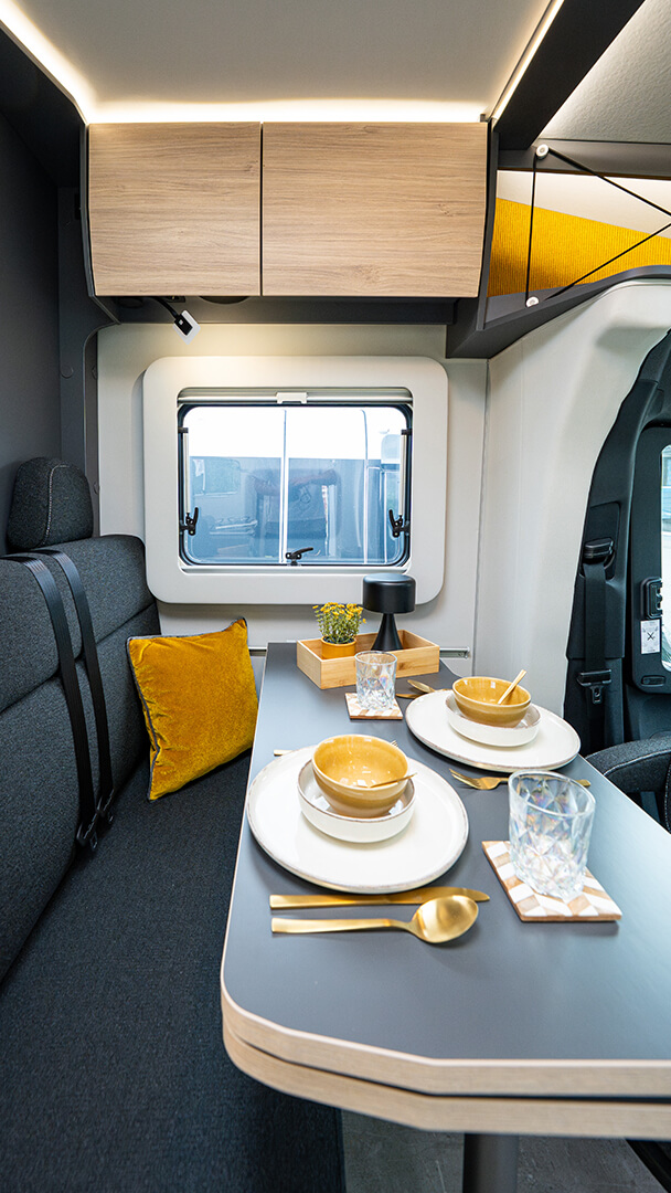 FRANKIA NEO MT 7 – Style SUN Interieur FRANKIA NEO MT 7 – Style SUN Interieur