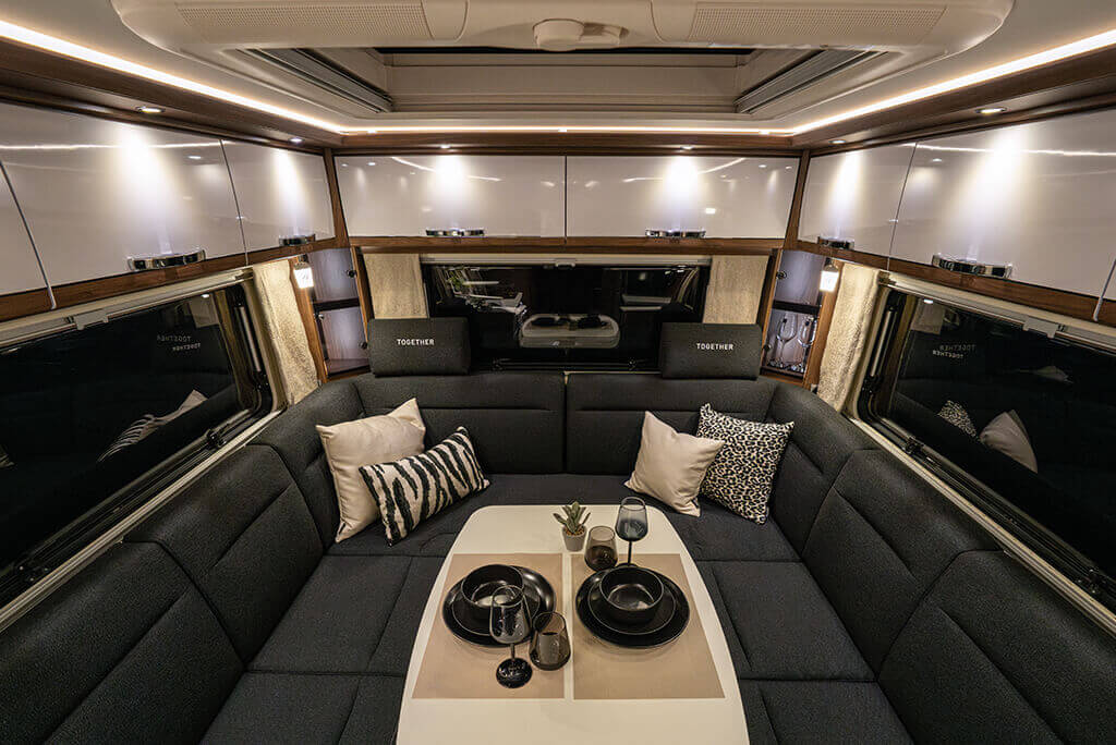 FRANKIA Edition TOGETHER – Storage Space Above Round Seating Group FRANKIA TOGETHER – Storage Space Above the Round Seating Group