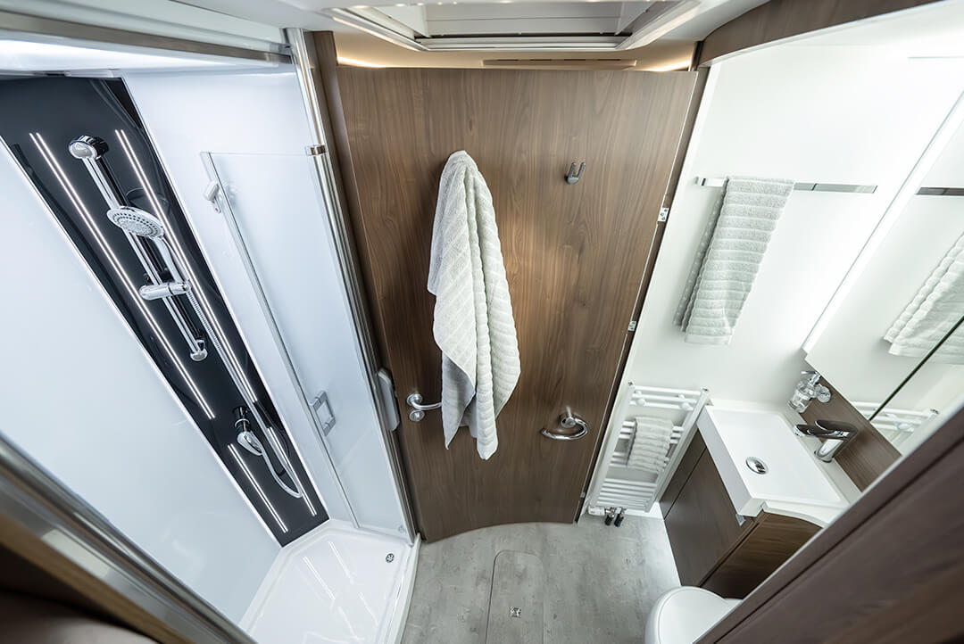 FRANKIA Edition TOGETHER – spacious bathroom FRANKIA TOGETHER – spacious bathroom
