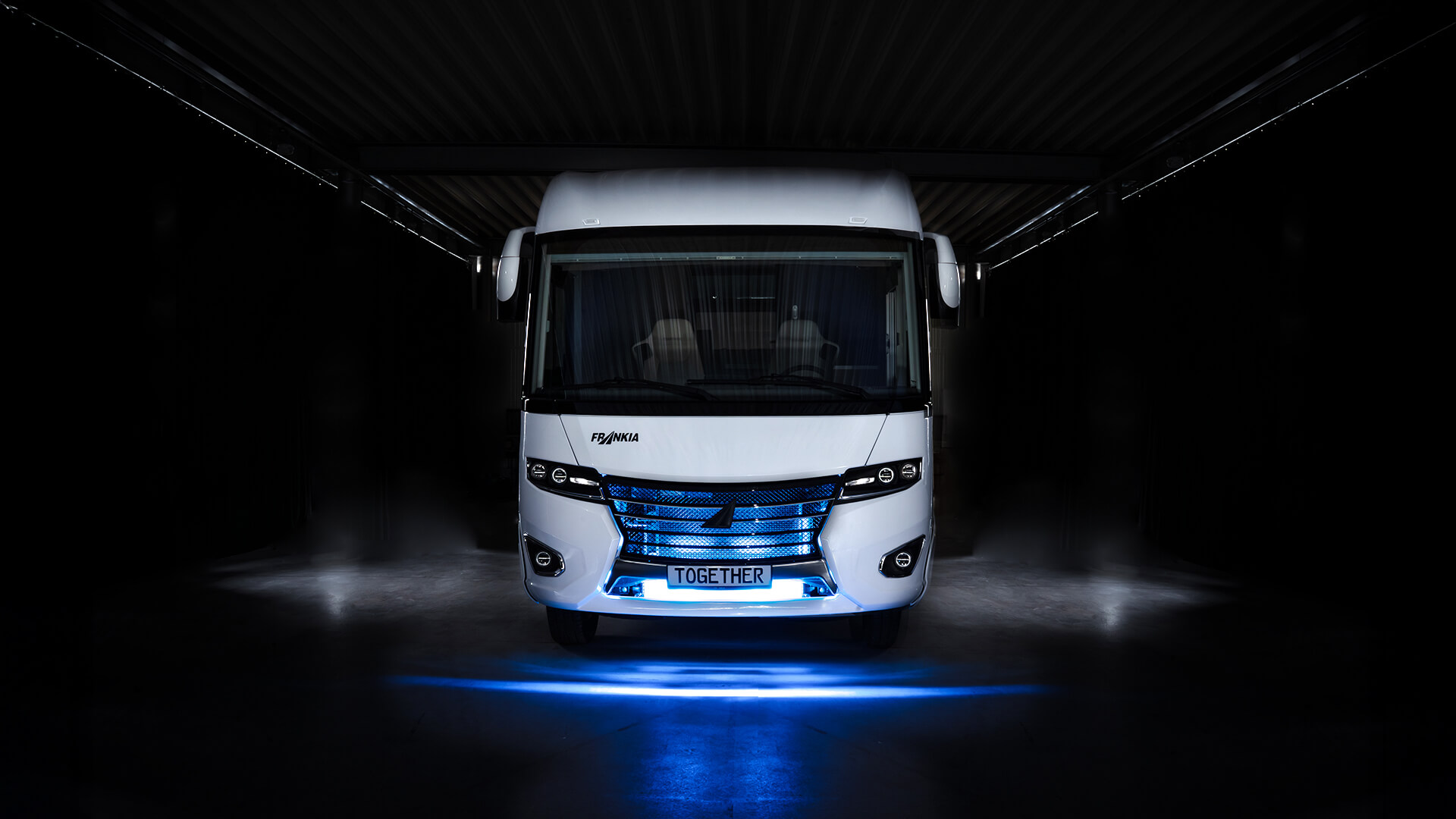 FRANKIA Edition TOGETHER Integrated – Exterior view front FRANKIA Edition TOGETHER Integrated – Exterior view front